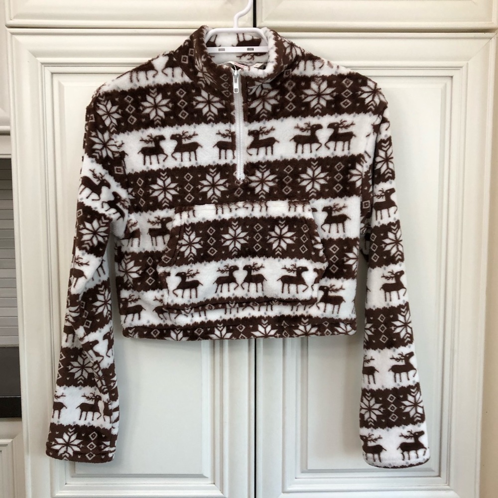 NWOT ROMWE crop woman’s fleece
